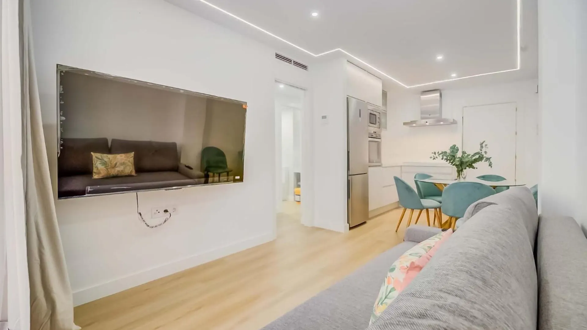 Luxury Los Boliches Beach Primera Linea De Playa Fuengirola Apartamento