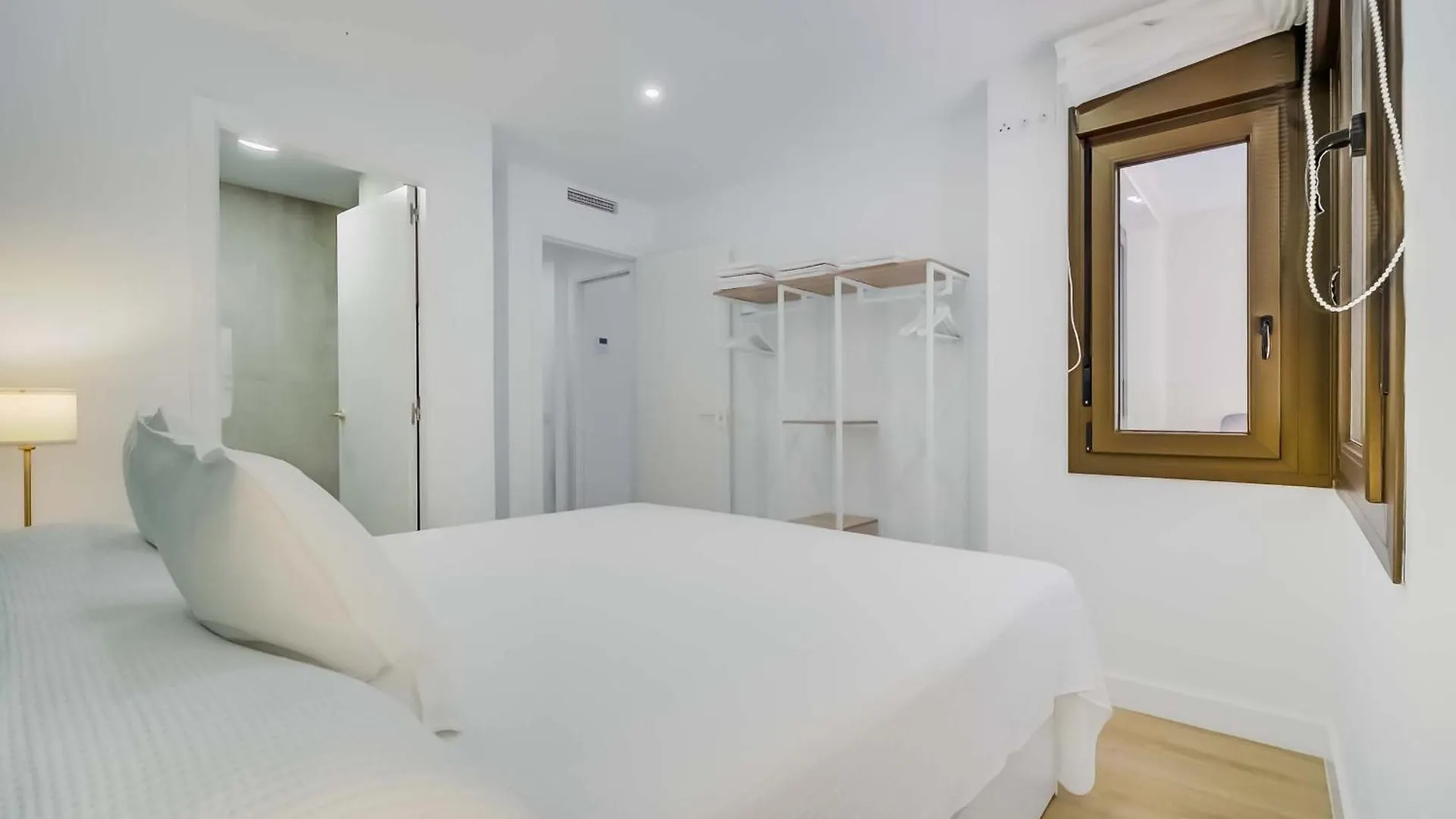 Luxury Los Boliches Beach Primera Linea De Playa Fuengirola 0*,